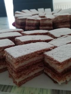 O poză a rețetei Albinița sau foi cu miere.