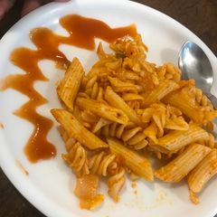 A picture of Pasta with 4 ingredients.