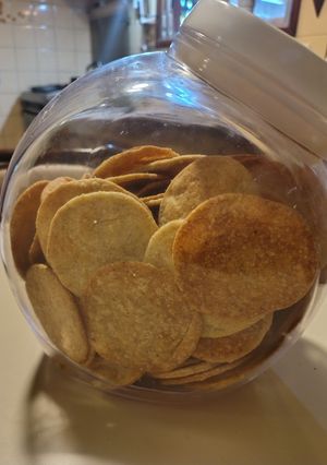 Una foto de Galletitas Saladas con Restos de Harinas