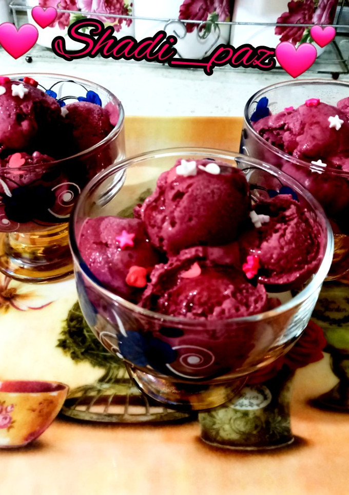 عکسی از دستور بستنی میوه ای 🍨🍨 (با طعم تمشک)