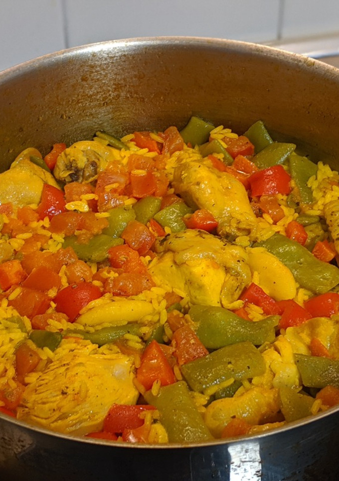 Una foto de Paella valenciana... o casi!