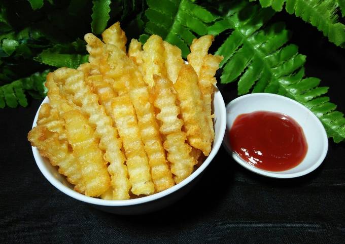 Resep Kentang goreng crispy (french fries) 😃 yang Menggugah Selera