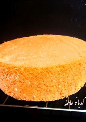 عکسی از دستور کیک اسفنجی بدون فر