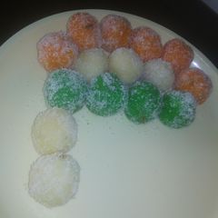 A picture of Tricolour Coconut Ladoo.