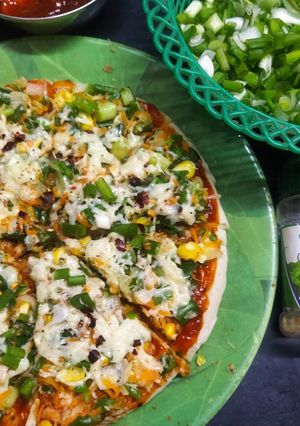 A picture of Green onion pizza.
