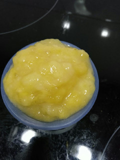 Una foto de Puré de plátano con limón