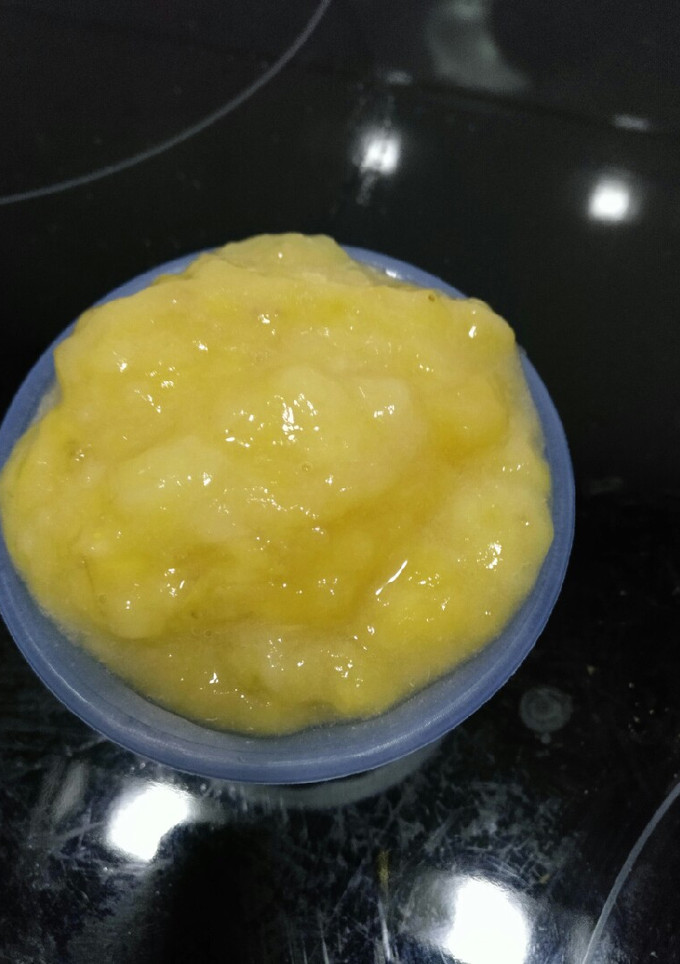 Una foto de Puré de plátano con limón