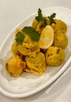 બટાકા વડા (Bataka Vada Recipe In Gujarati) રેસીપી મુખ્ય ફોટો