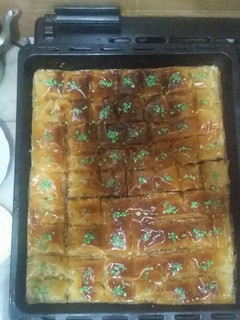 صورة لوصفة بقلاوة بعجينة الفيلو