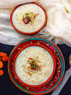 ड्राई फ्रूट्स सेवई खीर(dry fruits sevai kheer recipe in hindi) रेसिपी मुख्य फोटो