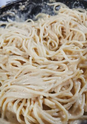 Una foto de Espagueti a la cebolla caramelizada