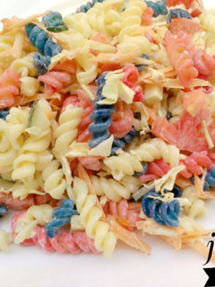 A picture of Macroni salad.