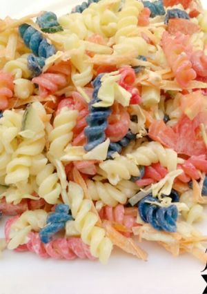 A picture of Macroni salad.