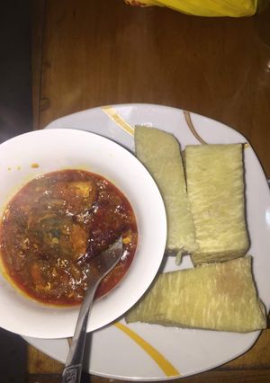 A picture of Red Oil Sauce & Boiled Yam.