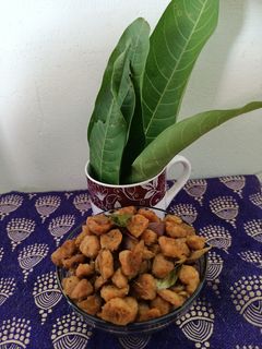 சோயா கறி (Soya curry recipe in tamil) செய்முறை முக்கிய புகைப்படம்