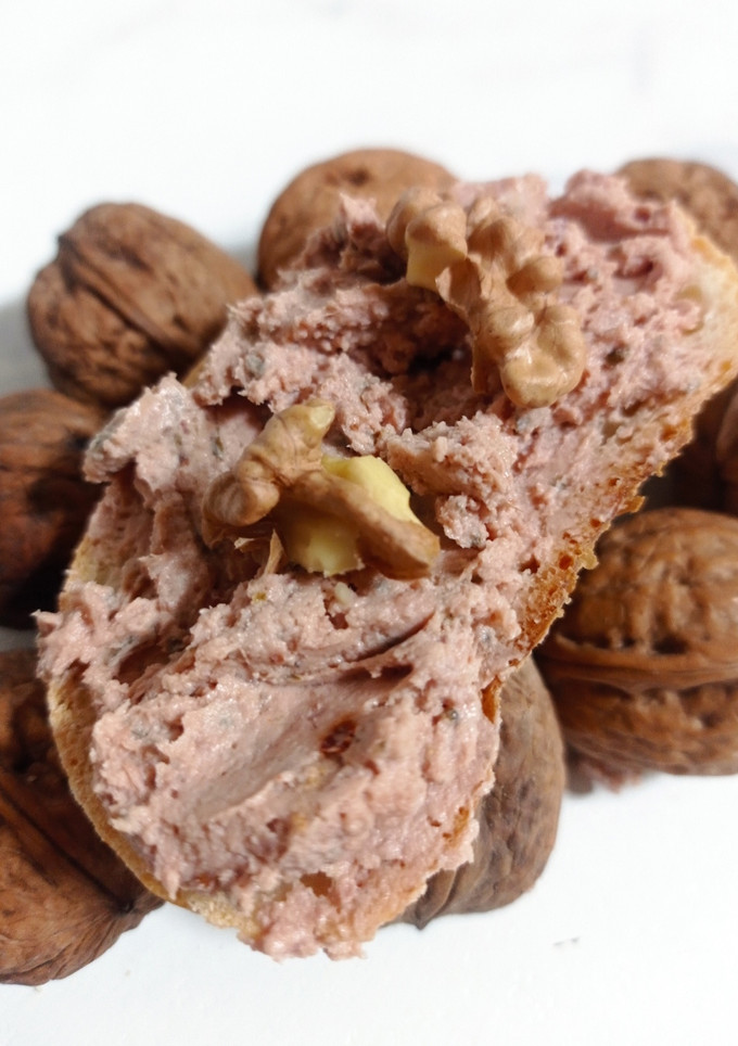 Una foto de Paté de champiñones y nueces (Thermomix)