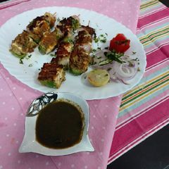 Saunfia grilled paneer with mint chattny A picture of Saunfia grilled paneer with mint chattny.