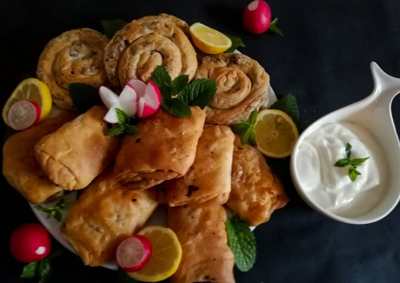 Lebanese meat pastry /pie _meat in dough_