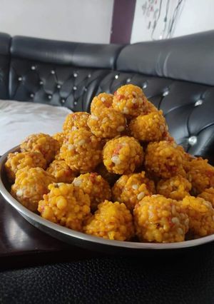 A picture of Boondi laddoo daurbesh.