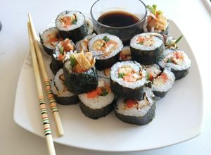 Una foto de Gimbap de tofu