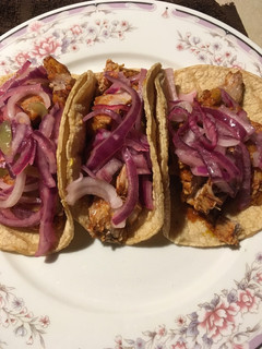 Una foto de Tacos de cochinita pibil