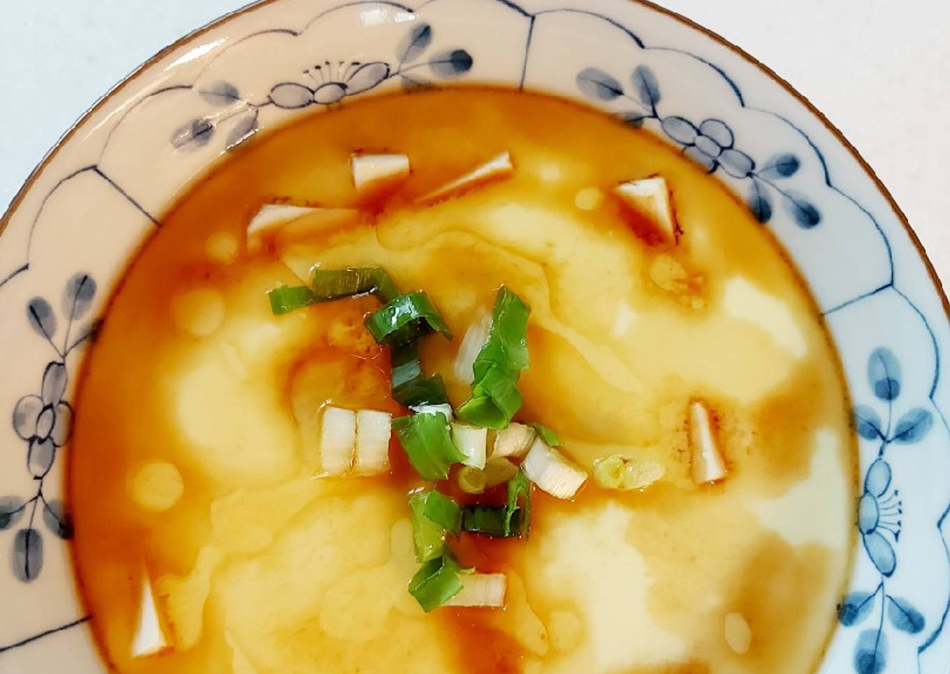 Stim telor tahu sutra