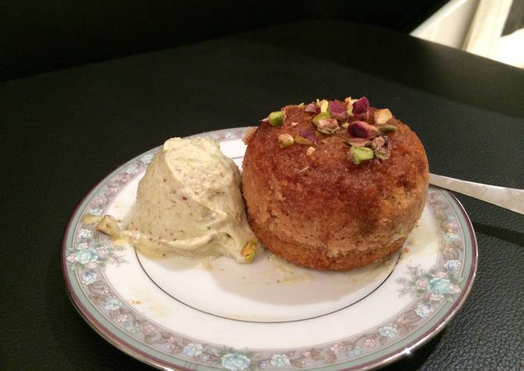 Simple Way to Make Warm honey cup pudding with pistachio frozen yoghurt