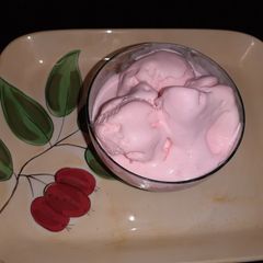 A picture of Strawberry Ice Cream.