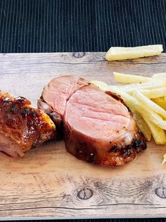 Una foto de Solomillo de cerdo con miel y pimentón