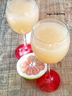 A picture of Grapefruit juice.