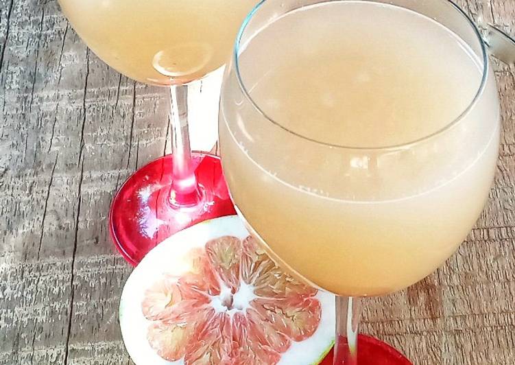Step-by-Step Guide to Prepare Homemade Grapefruit juice