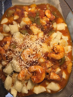 Una foto de Gnocchi con gambas