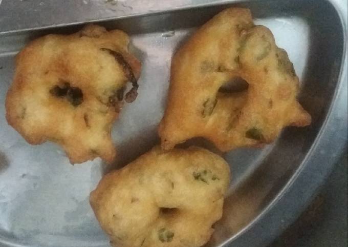 Urad dal vada