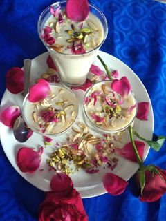 चावल की खीर (Chawal ki kheer recipe in hindi) रेसिपी मुख्य फोटो