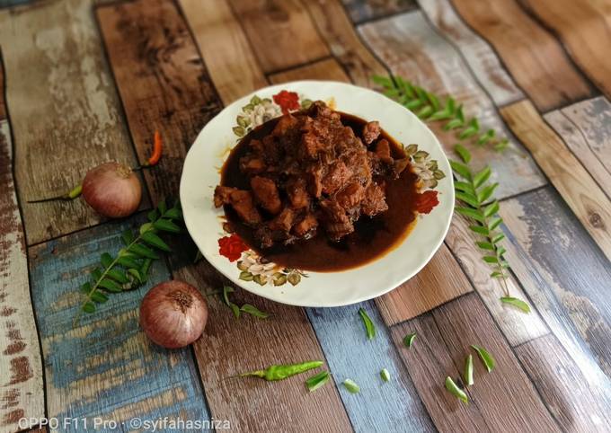 Ayam masak hitam