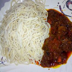 A picture of Taliya da miyar jajjage.