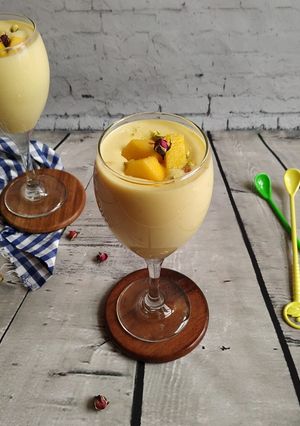 A picture of Mango pudding.