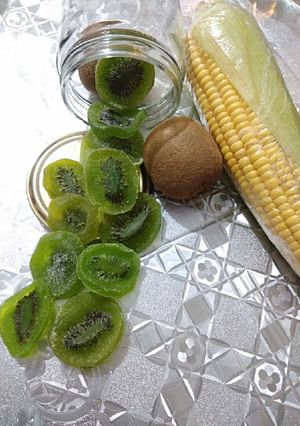 A picture of Kiwi Candies.