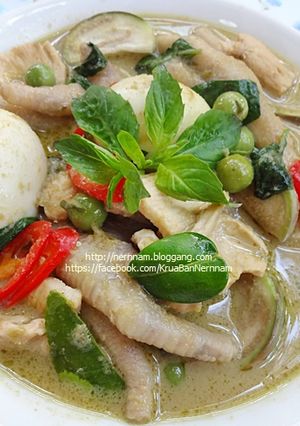 รูปของ แกงเขียวหวานไก่กับไข่