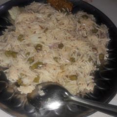 A picture of Green chana and potato pulao.