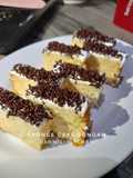 120. Sponge Cake Pondan