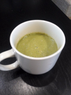 A picture of Vergitable and fruits smoothy.