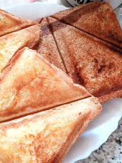 A picture of Toasted bread.