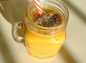 Una foto de Batido Energizante de Naranja, Zanahoria, Plátano y Chía
