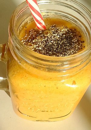 Una foto de Batido Energizante de Naranja, Zanahoria, Plátano y Chía