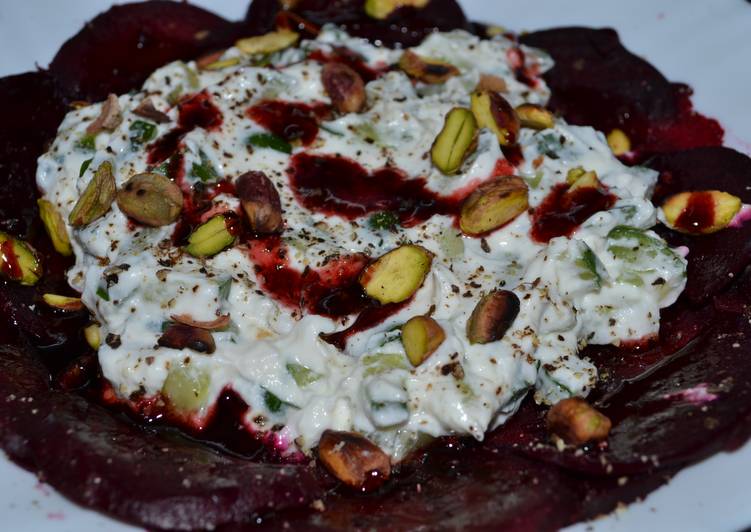 Beetroot and sour cream salad