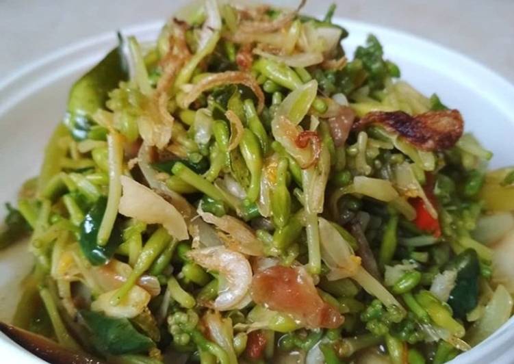 Resep Tumis Bunga pepaya ebi, Enak