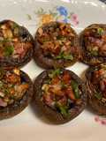Champis Portobello rellenos de bacon en freidora de aire