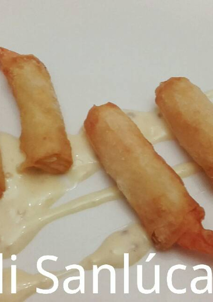 Una foto de Langostinos crujientes con salsa miel mostaza