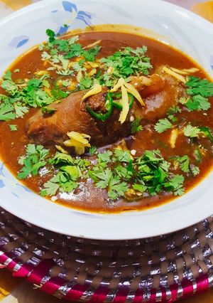 A picture of Bong Nihari.